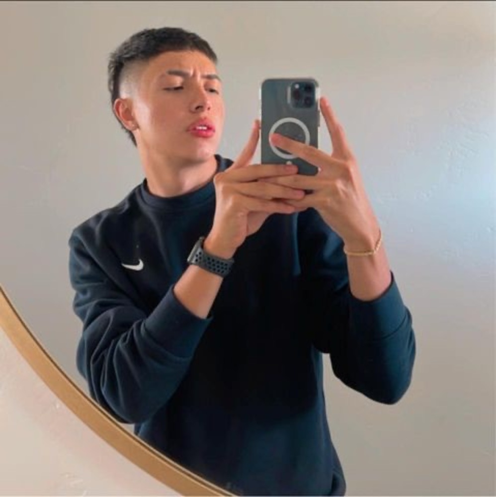 Meet your Posher, Kevin